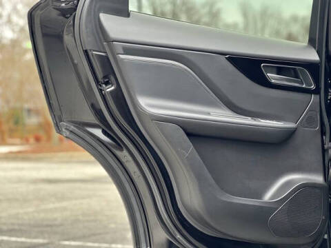 2020 Jaguar F-PACE 25t Premium