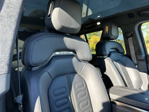 2022 Rivian R1S Launch Edition