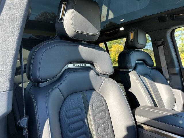 2022 Rivian R1S Launch Edition