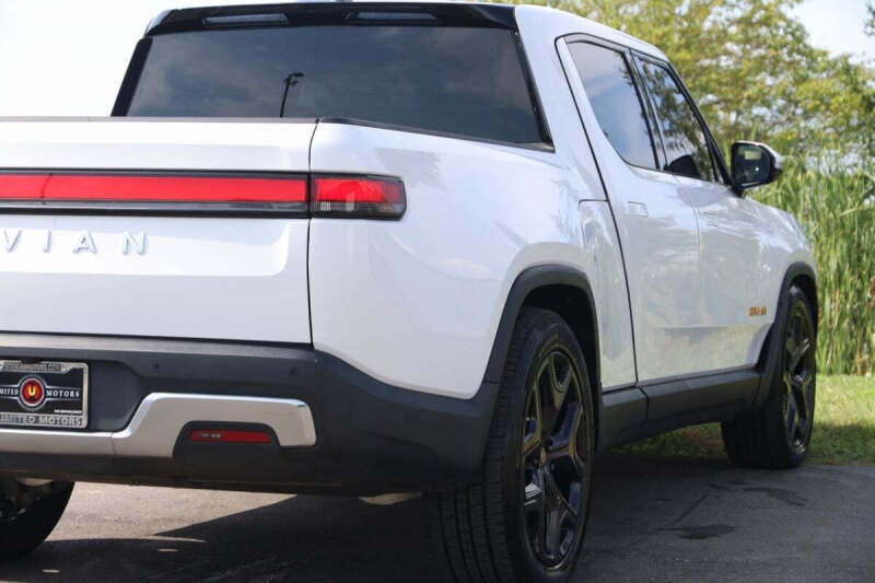 2022 Rivian R1T Adventure
