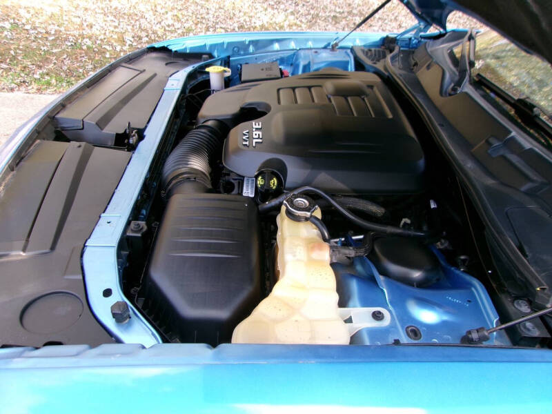 2016 Dodge Challenger SXT