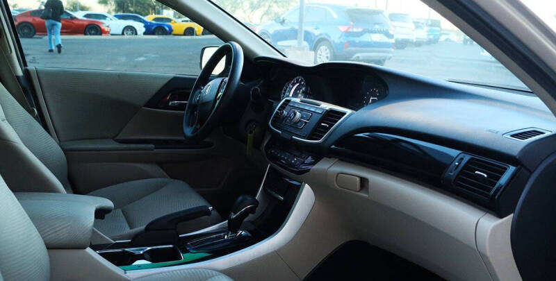 2016 Honda Accord LX