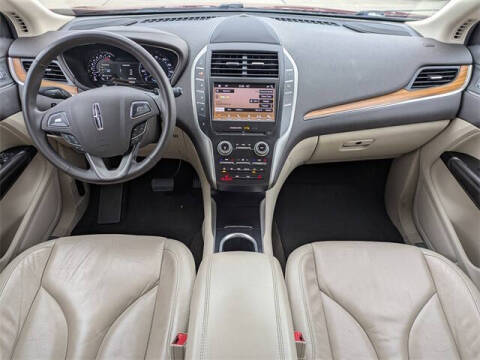 2019 Lincoln MKC Select