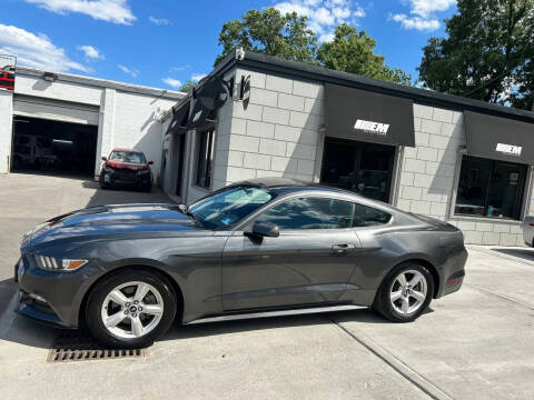 2017 Ford Mustang V6