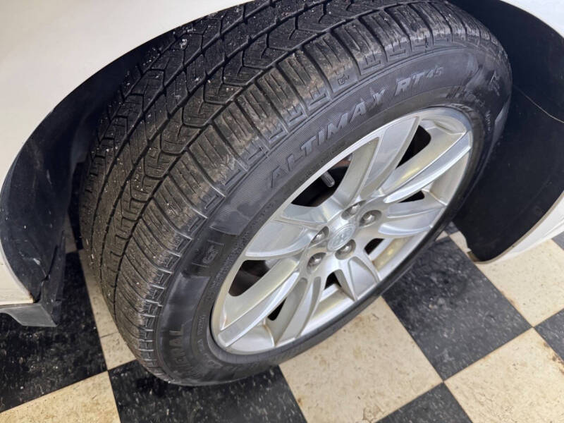 2012 Buick LaCrosse Premium 2