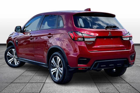 2022 Mitsubishi Outlander SE