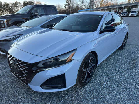 2024 Nissan Altima 2.5 SR