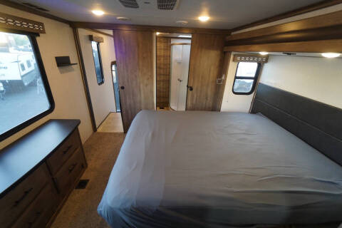 2022 F0REST RIVER ROGUE