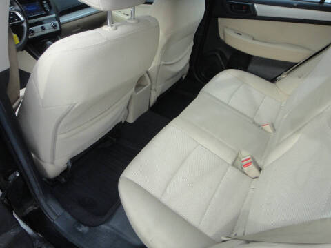 2019 Subaru Outback 2.5i