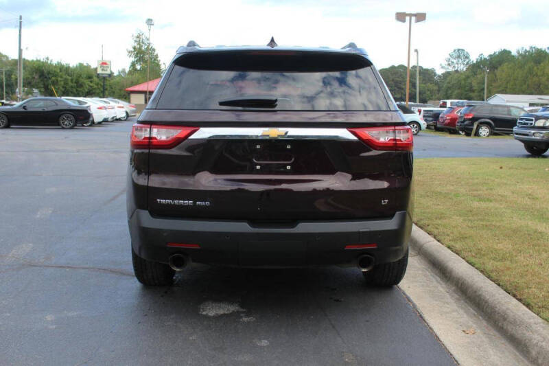 2021 Chevrolet Traverse LT Leather