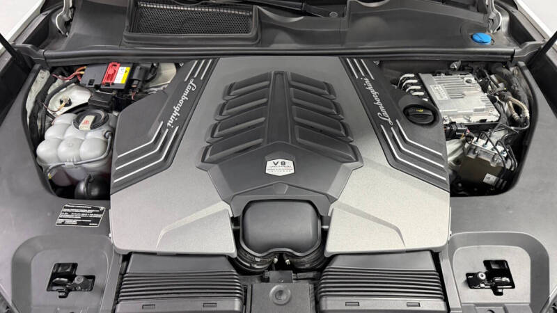 2020 Lamborghini Urus