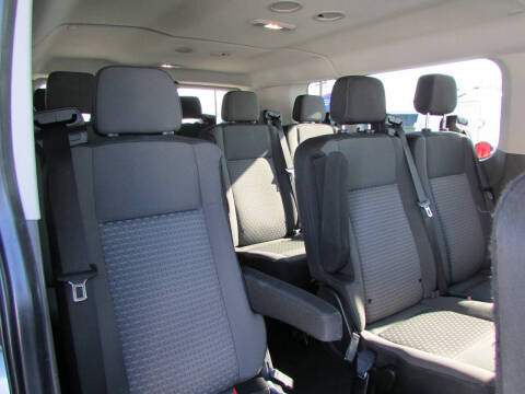 2022 Ford Transit 350 XLT