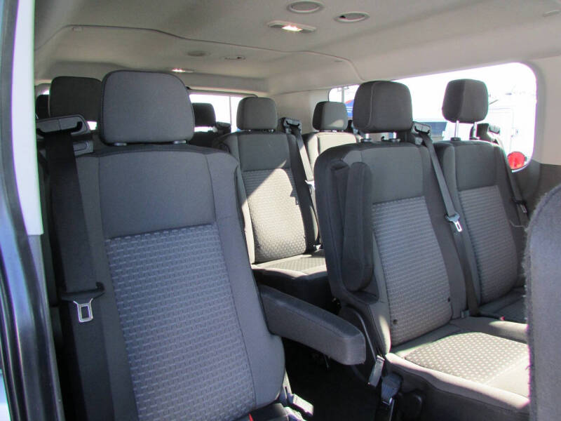 2022 Ford Transit 350 XLT