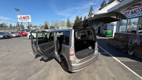 2005 Scion xB