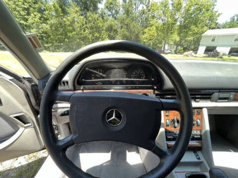 1986 Mercedes-Benz 300-Class 300 E