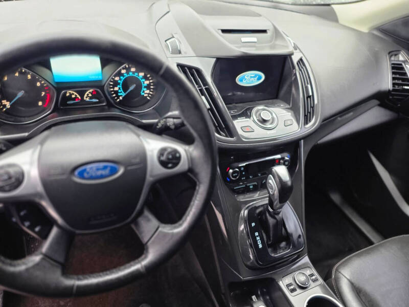 2016 Ford Escape Titanium