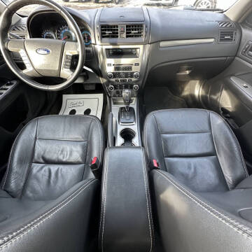 2012 Ford Fusion SEL