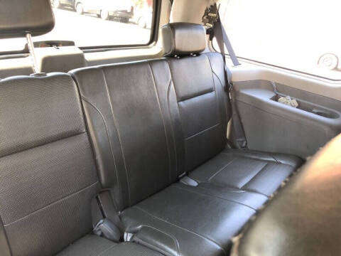 2006 Nissan Armada SE