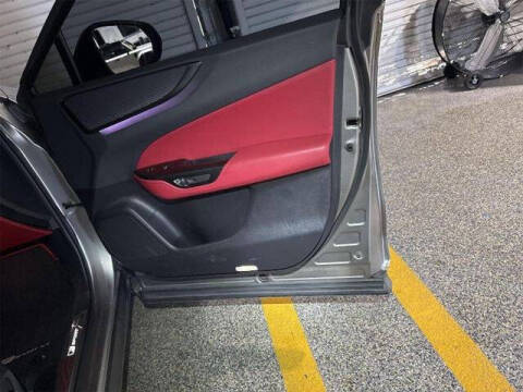 2025 Lexus NX 450h+ F SPORT Handling