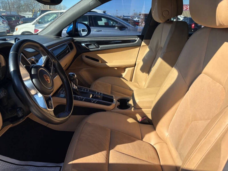 2018 Porsche Macan S