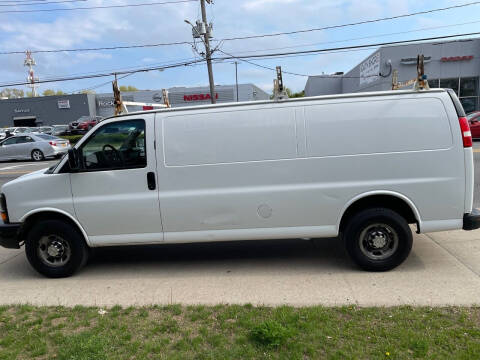 2015 Chevrolet Express 2500