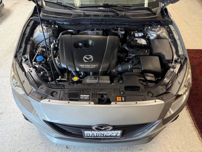 2015 Mazda MAZDA3 i Touring