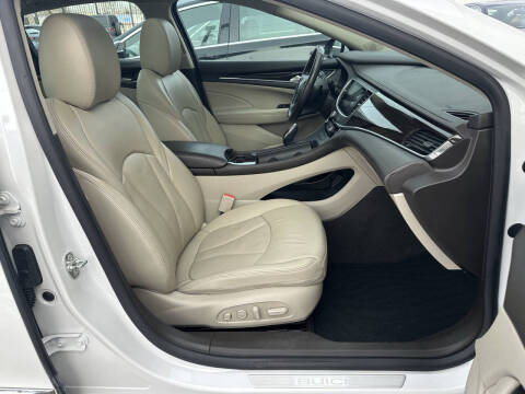 2017 Buick LaCrosse Premium