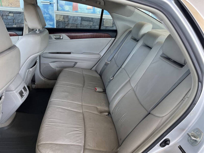 2012 Toyota Avalon