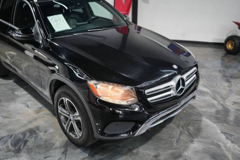 2017 Mercedes-Benz GLC GLC 300 4MATIC