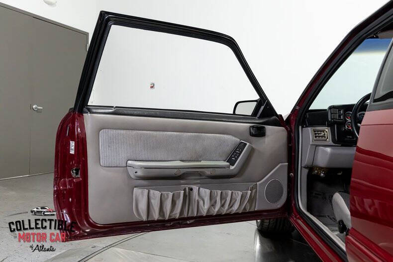 1990 Ford Mustang LX 5.0