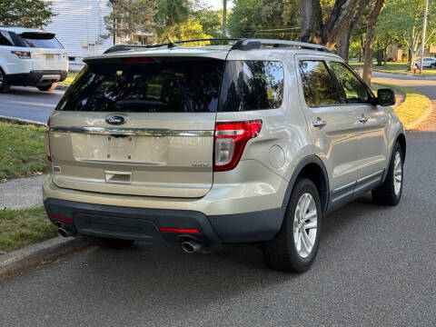 2011 Ford Explorer XLT