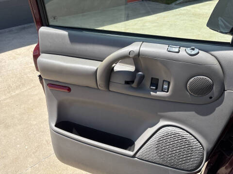 2004 GMC Safari