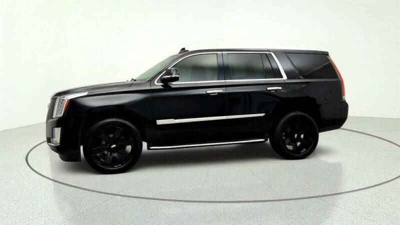 2020 Cadillac Escalade Standard