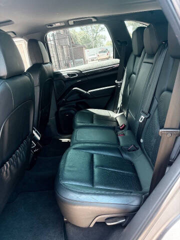 2012 Porsche Cayenne Tiptronic