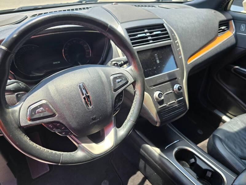 2017 Lincoln MKC Select