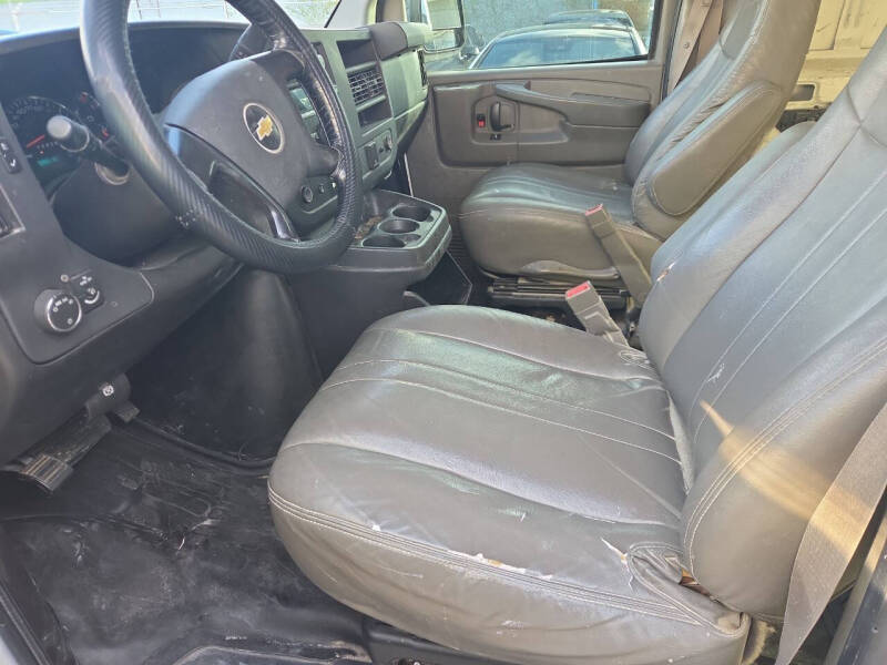 2015 Chevrolet Express 2500