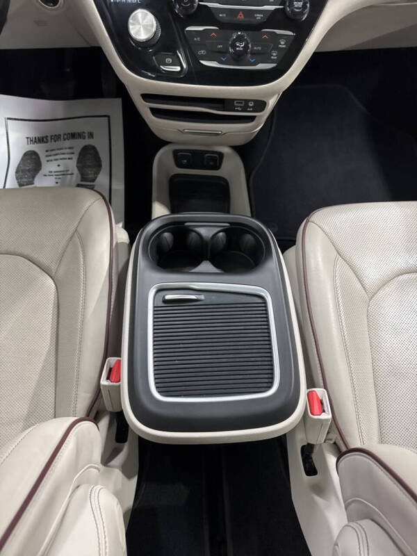 2020 Chrysler Pacifica Limited