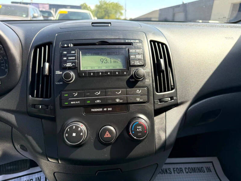 2011 Hyundai Elantra Touring GLS