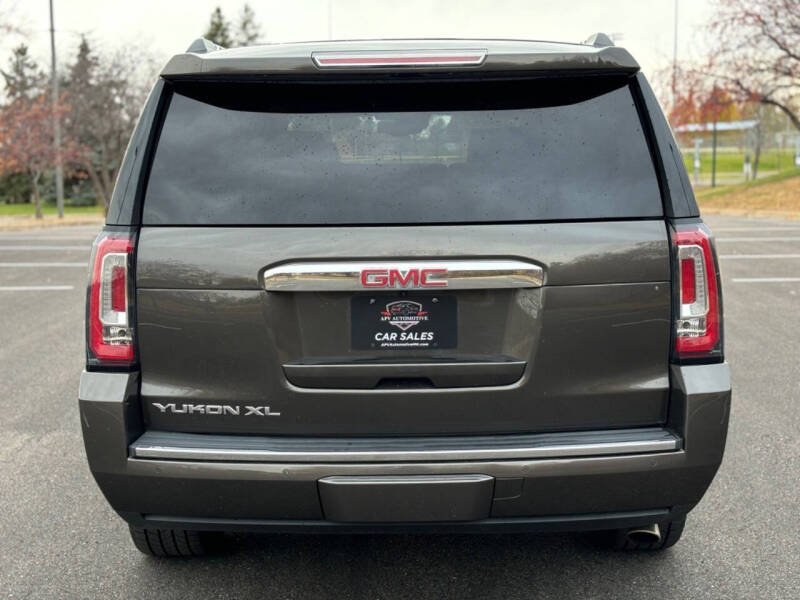 2020 GMC Yukon XL Denali
