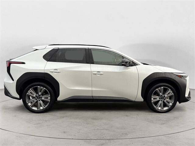 2024 Subaru Solterra Touring