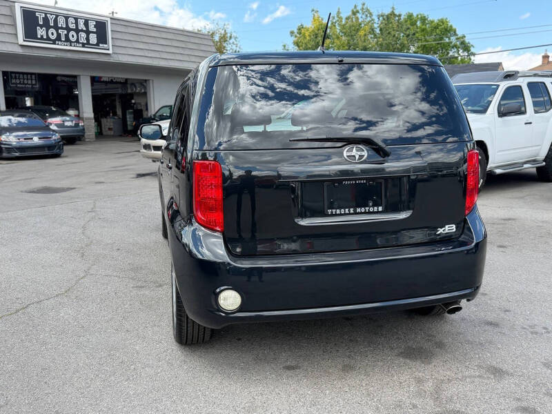 2009 Scion xB