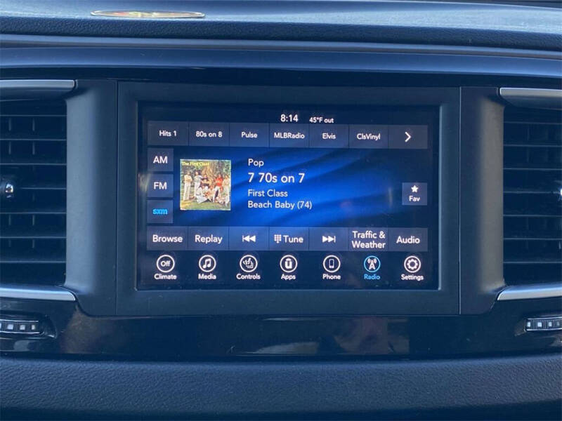 2020 Chrysler Pacifica Touring L