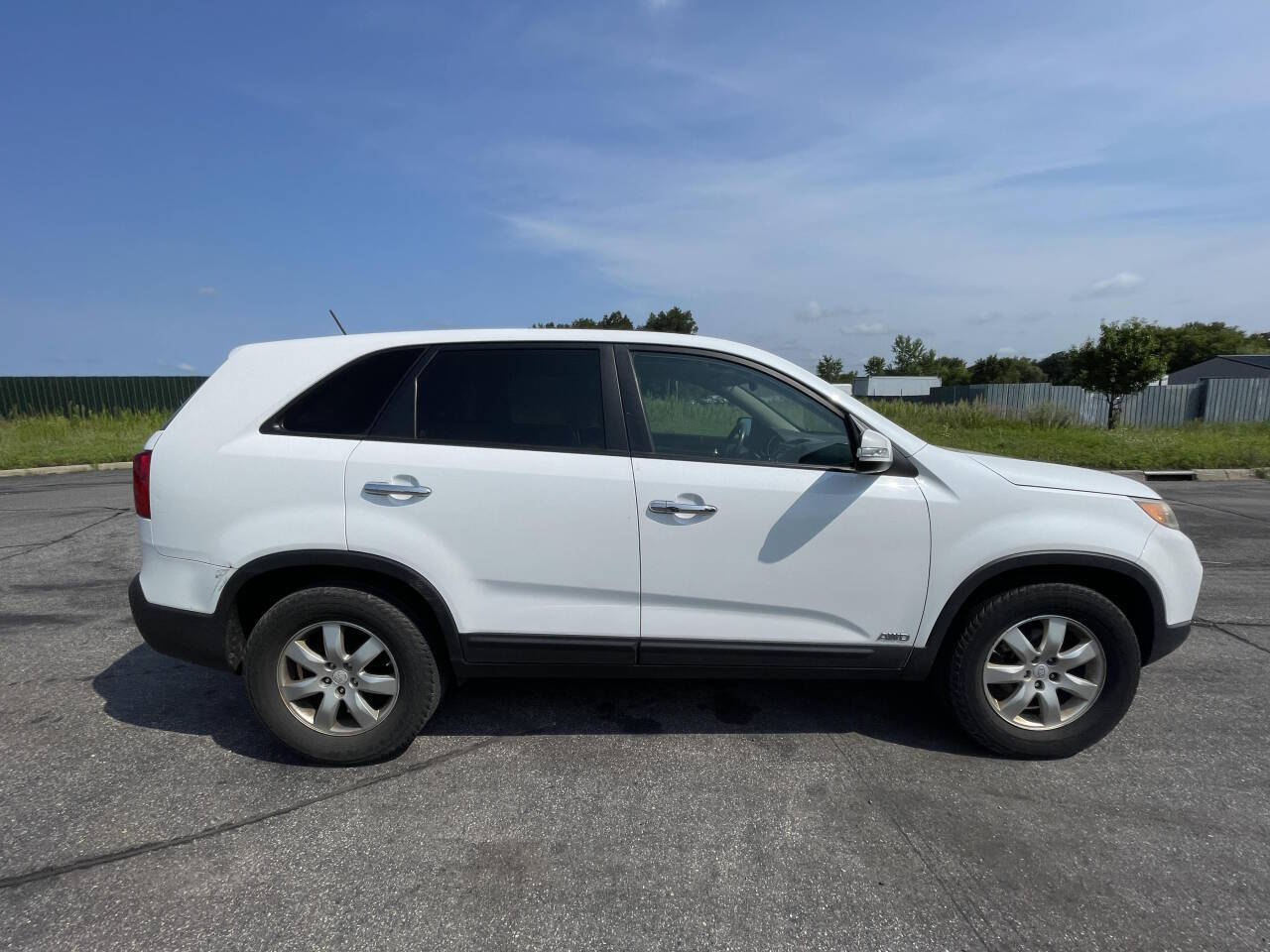 2011 Kia Sorento for sale at Twin Cities Auctions in Elk River, MN