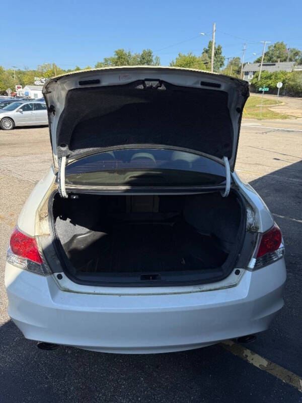 2010 Honda Accord EX-L V6 w/Navi