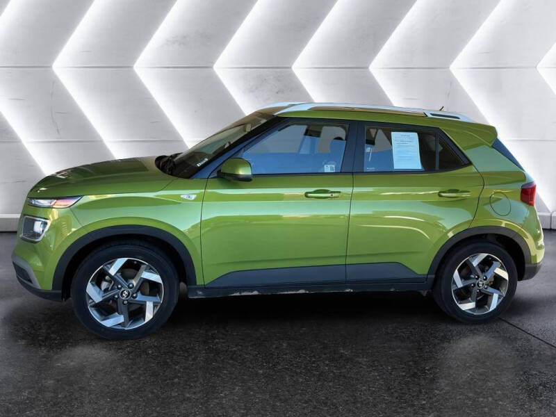 2024 Hyundai Venue SEL