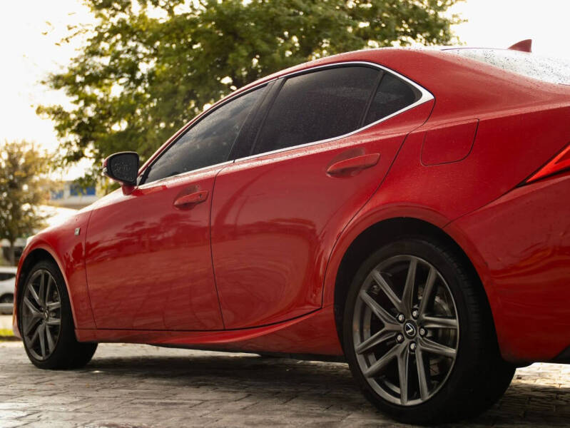 2018 Lexus IS 300