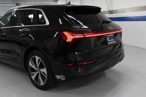 2024 Audi Q8 e-tron quattro Premium