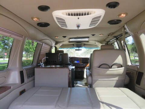 2017 GMC Savana 2500