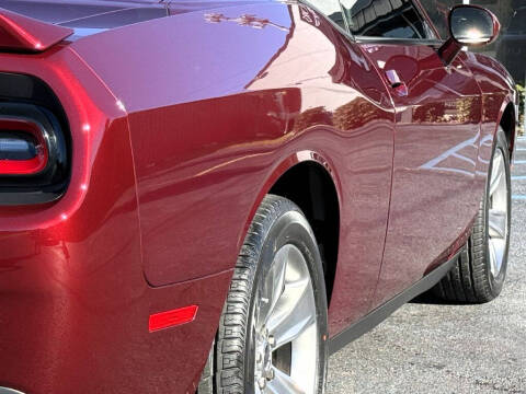 2020 Dodge Challenger SXT