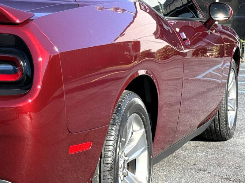 2020 Dodge Challenger SXT